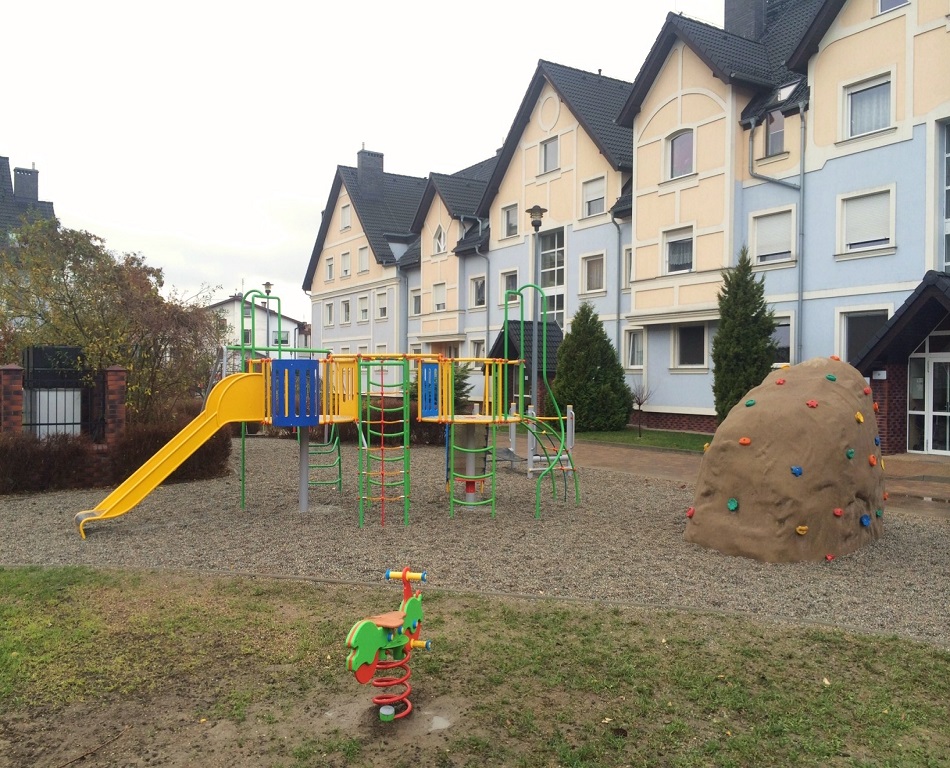 producent zestawów zabawek na place zabaw